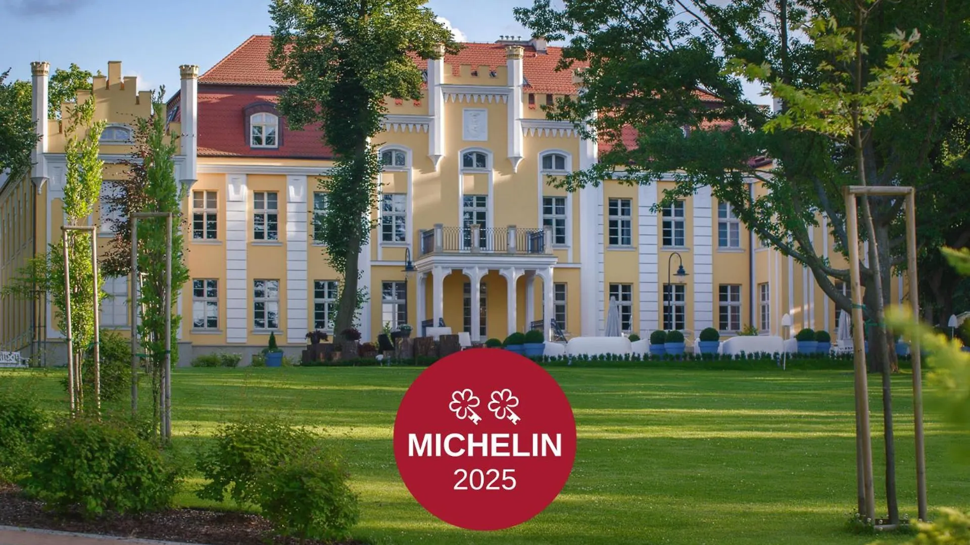 Gdzie Się Zatrzymać nad Bałtykiem: 8 Romantycznych Hoteli