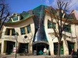 Krzywy Dom w Sopocie, Polska - Crooked House in Sopot, Poland